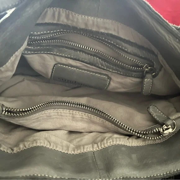 Sundance- Gray Woven Leather Handbag - Picture 3 of 7